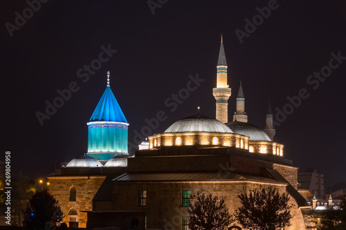 Fototapeta Mevlana museum mosque in Konya at night
