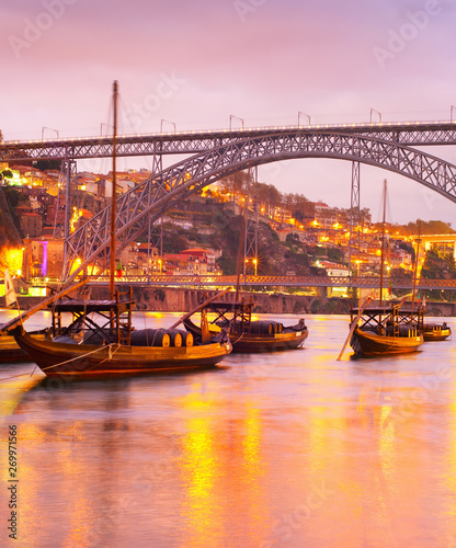 Twilight  Douro river, Port...