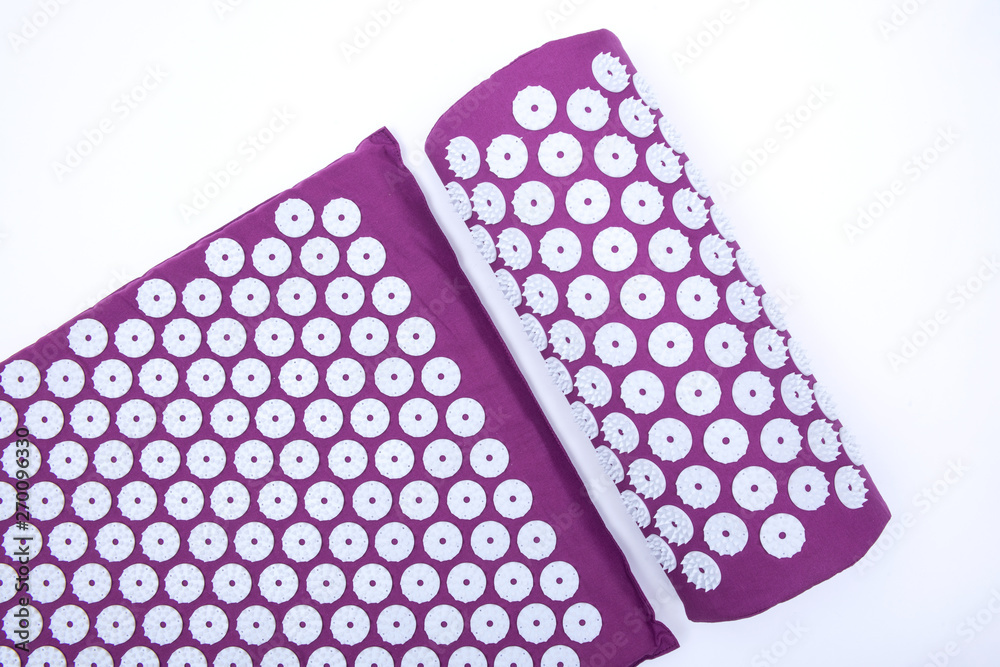 Acupressure Mat and Pillow Set for Back and Neck Pain Relief and Muscle Relaxation. Relieves Stress, Back, Neck, and Sciatic Pain. - obrazy, fototapety, plakaty 