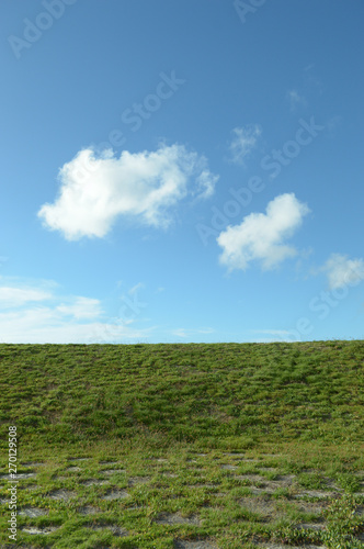 晴天の小高い芝生 Buy This Stock Photo And Explore Similar Images At Adobe Stock Adobe Stock