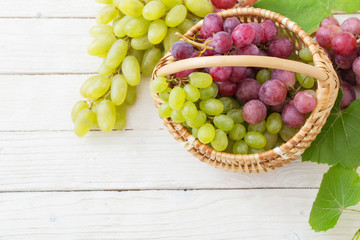 Wall Mural - grape on wooden background