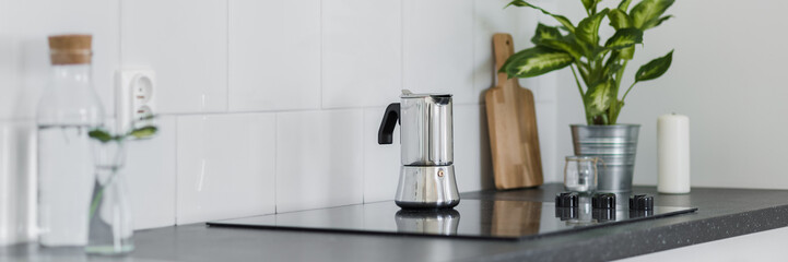 black kitchen worktop