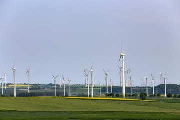 Wind engines in the fields in Germany