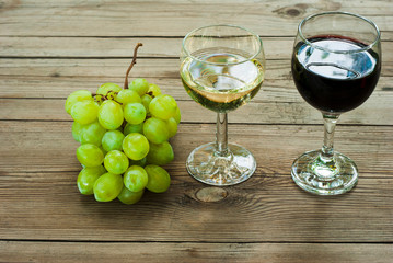 Wine, grapes