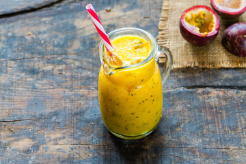 Canvas Print - Tropical smoothie with mango and passion fruit