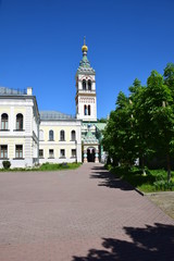 Wall Mural - The church of St. Nicholas at the Rogozhsky cemetery was built in 1864 by the architect Vasily Karneev. Russia, Moscow, May 2019.