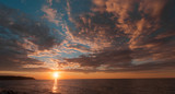 Fototapeta Niebo - Sunset on the sea