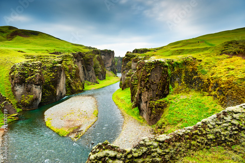 Fotomural Fjadrargljufur canyon in southern Iceland