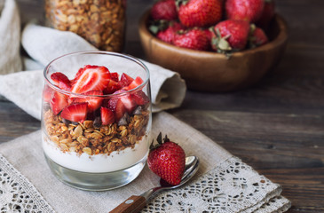 Wall Mural - Granola parfait with yogurt and strawberries