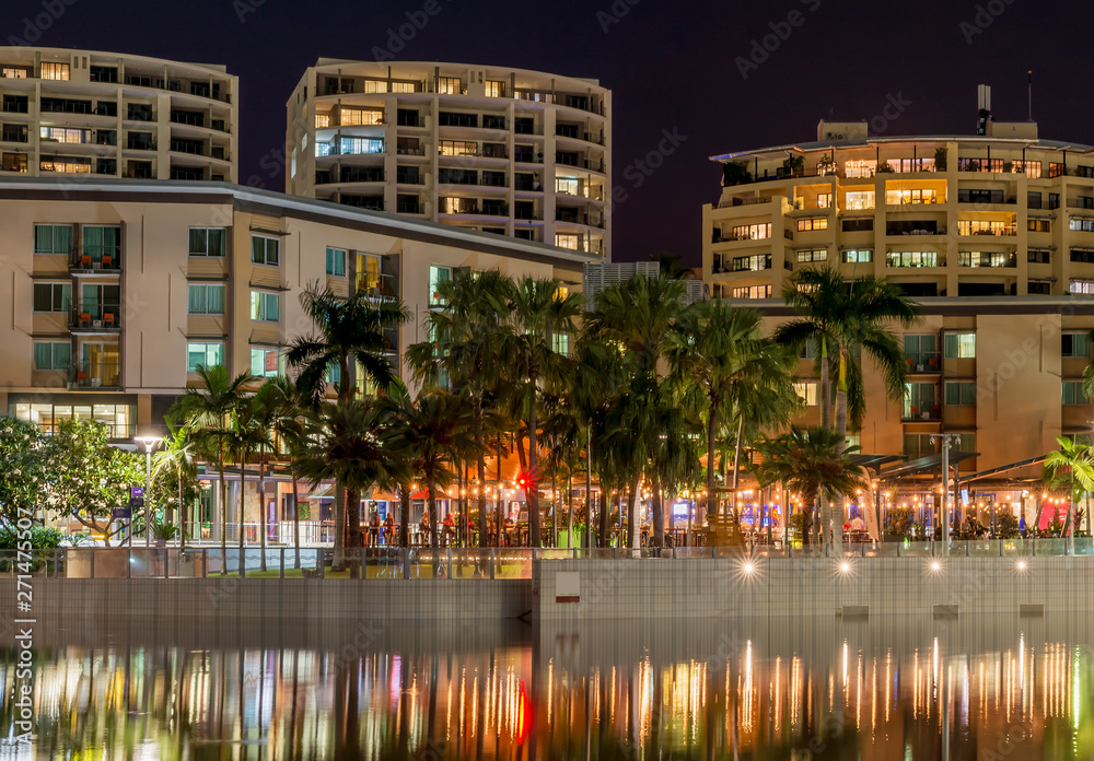 The beautiful Waterfront of Darwin, Australia, seen with the reflection in the water in the evening light - obrazy, fototapety, plakaty 