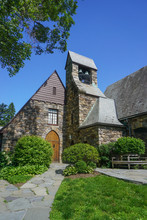 Pocantico Hills, New York, USA: The Landmark Union Church Of Pocantico Hills Was Built By John D. Rockefeller, Jr., In 1921, In The Neo-Gothic Style.