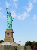 Fototapeta Las - Statue of liberty New York City