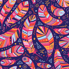  Feathers seamless pattern in boho style
