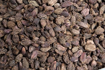 Black cardamom, could be used like the background