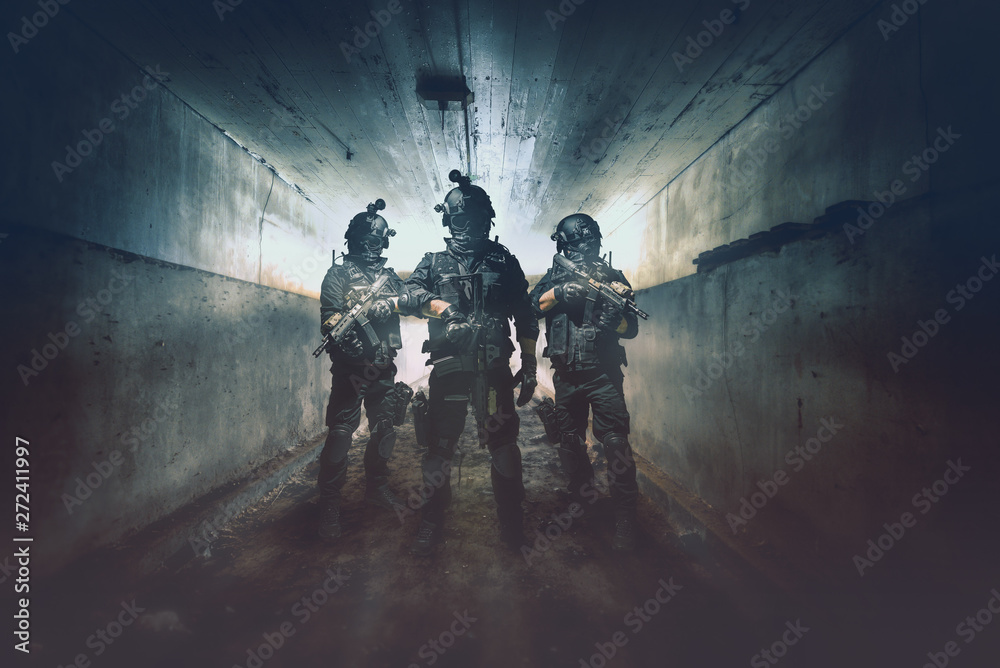 special forces soldier police, swat team member - obrazy, fototapety, plakaty 