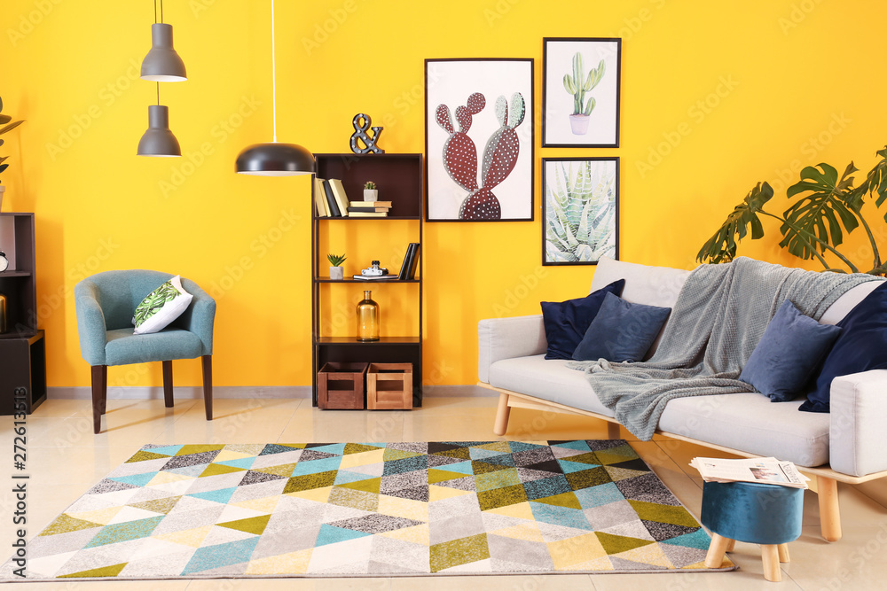 Fotografía Stylish Interior Of Living Room Near Color Wall