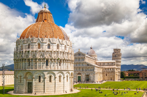 Fotografía The Pisa Baptistery of St