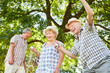 © Robert Kneschke - Gruppe Senioren hat Spaß beim Boccia spielen