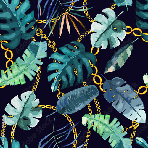 Chain seamless pattern with tropical leaves. Baroque trend. Gold stripes. Vec...