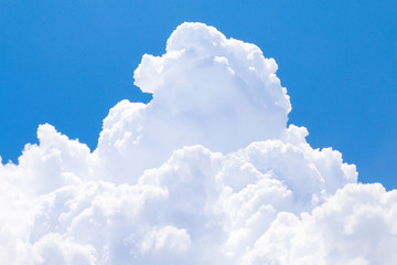 sky with big cloud single beautiful, blue sky big clouds white, big clouds on sky soft clear, fluffy clouds big on sky for background