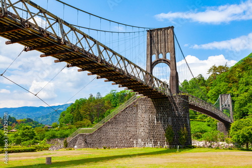 木曽川に架かる吊り橋 桃介橋 長野県木曽郡南木曽町にて Adobe Stock でこのストック画像を購入して 類似の画像をさらに検索 Adobe Stock 木曽川に架かる吊り橋 桃介橋 長野県木曽郡南木曽町にて Adobe Stock でこのストック画像を購入して 類似の画像をさらに検索 Adobe Stock