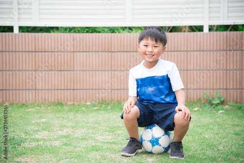 Fotolia アドビストックのデザイン かべいろ Com おしゃれ壁紙リフォーム貼り替え インクジェット壁紙のかべいろ Com