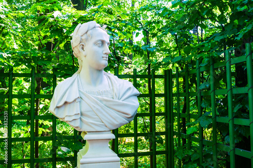 Fotografía Summer garden, St Petersburg, Russia