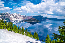 Beautiful Morning Hike Around Crater Lake In Crater National Park In Oregon