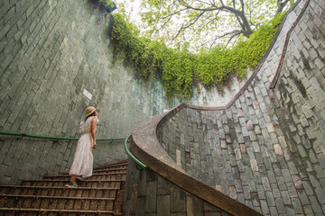Fototapete - traveling at Fort Canning Park in Singapore