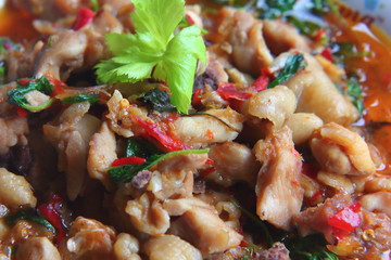 Poster -  Spicy fried chicken with basil leaves