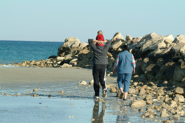 Poster - vacances loisir plage famille enfant parent