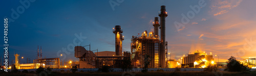 Fotomural Panoramic images of power plants during the night.