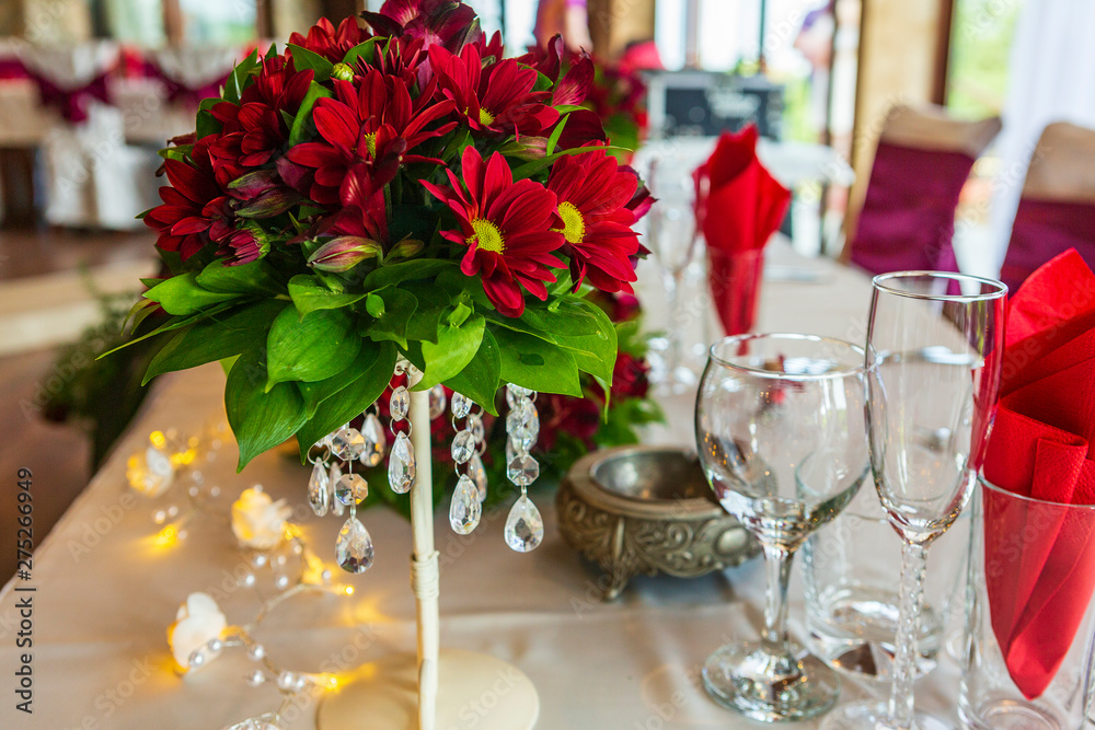 decorated in a red wedding table in a restaurant.arranging tables for a ...