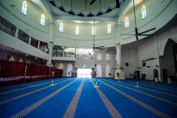 Poster - 2019 May 8th, Malaysia, Melaka - View of the the old Masjid Selat Melaka.