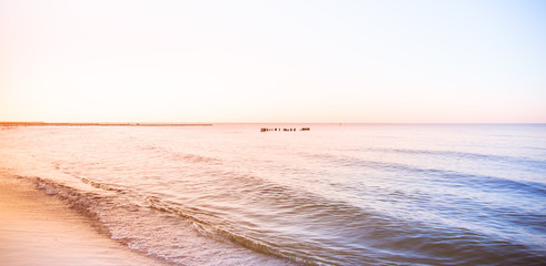 Canvas Print - Ocean sunset sky - gorgeous panorama twilight sky and peaceful water background