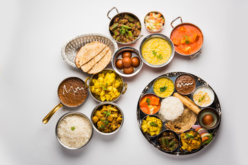 Canvas Print - Indian Hindu Veg Thali / food platter, selective focus