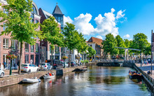 Alkmaar, Holland -Grachten