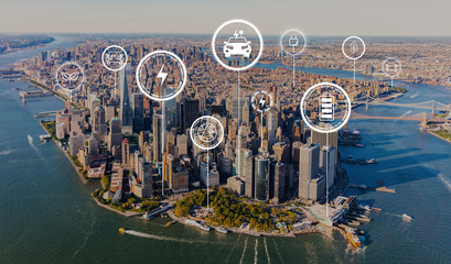 Wall Mural - EV with aerial view of Manhattan, NY skyline