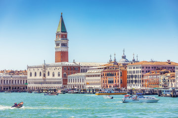 Fototapete - Doge's Palace in Venice on a summer day. Scenic travel background.