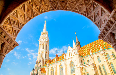 Fototapete - View of Matthias Church in Buda castle, Budapest, Hungary