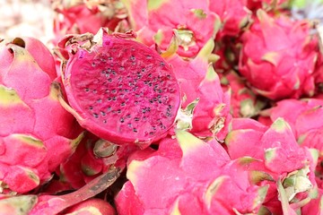 Sticker - Dragon fruit at street food