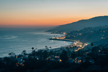 Sunset View Of The Pacific Coast, In Pacific Palisades, Los Angeles, California