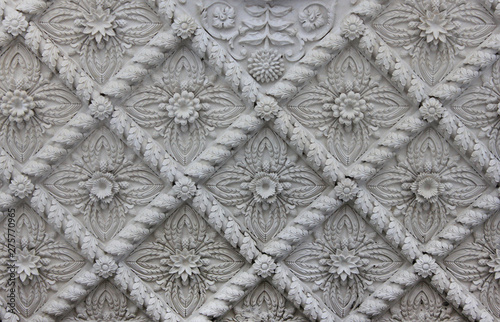Ornamental Decorative Ceiling Tile Pattern Of White