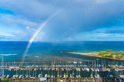 虹 アドビストックのデザイン かべいろ Com おしゃれ壁紙リフォーム貼り替え インクジェット壁紙のかべいろ Com