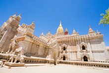 ミャンマー  Myanmar アーナンダ寺院 Ananda Temple