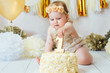 © kaloriya - Little baby girl eating cake on her first birthday cakesmash party