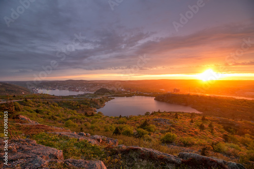 Fotomural Sunset over St Johns Newfoundland from the top of Signal Hill National Historic