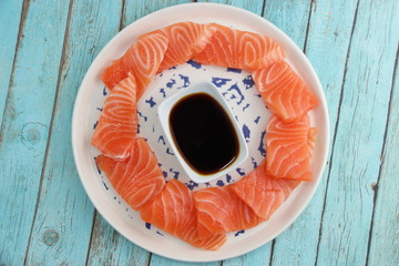 Canvas Print - Sashimi saumon et sauce soja