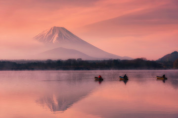 Wall Mural - Fuji with twilight sky at Shoji lake, Japan