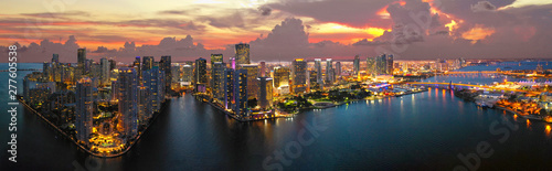 Photo  Miami Downtown Panorama